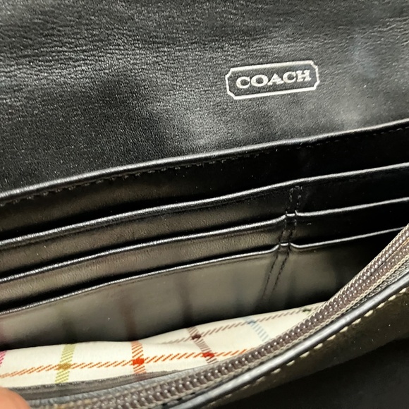 Very Cute Vintage Coach Bleeker Gray Patent Leather Wallet/Wristlet. Orig. Owner - Picture 9 of 15